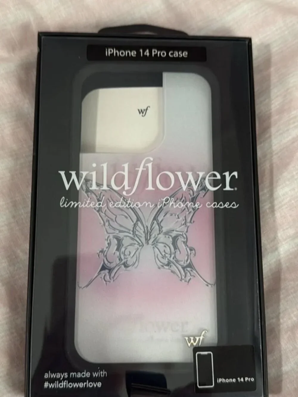 [BOGO] NWT Wildflower Silver Butterfly Aura iPhone 14 Pro Case